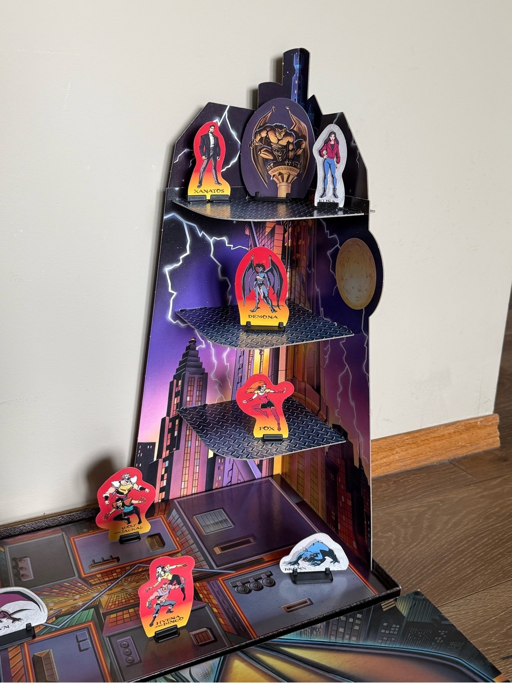 VINTAGE 1994 Disney Gargoyles Board Game Milton Bradley - 100% COMPLETE - Picture 7 of 15